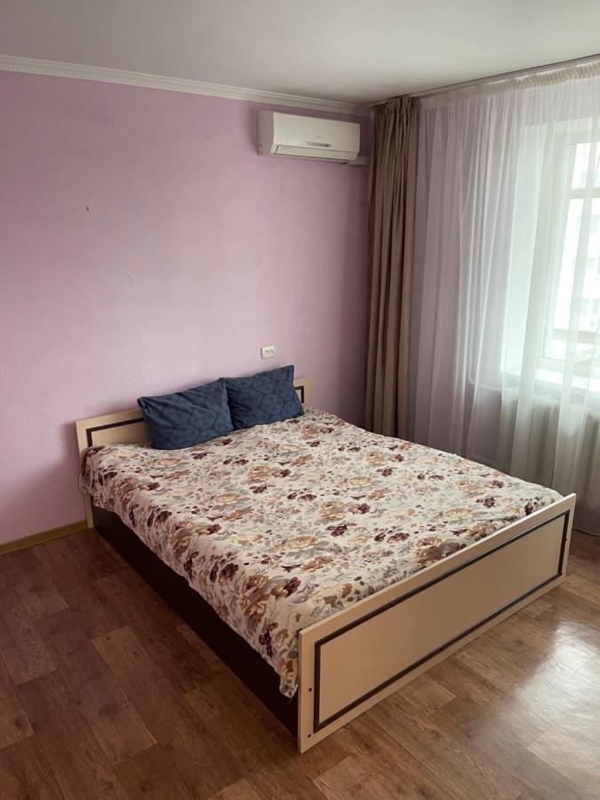 Апартаменты На Гоголя,460 Čerkasy Esterno foto